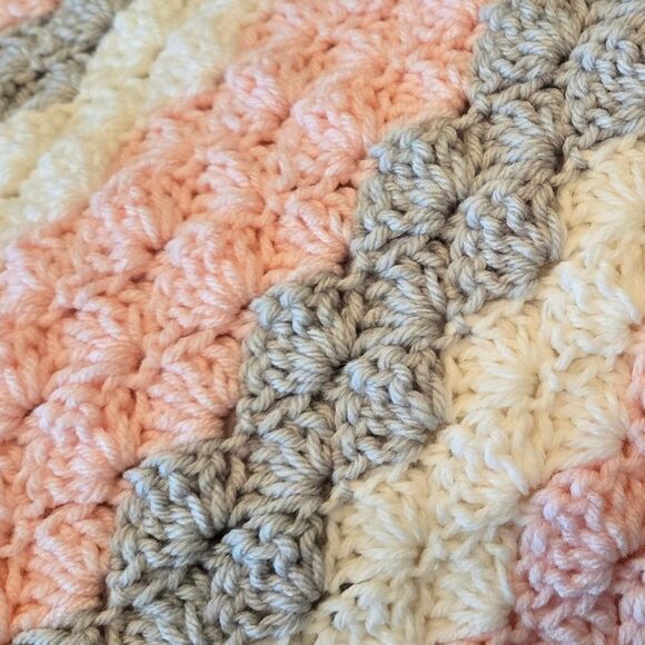 NEW Crochet Baby Blanket in Pink, Gray, and White HANDMADE BY SELLER 36 X 35 In - Picture 5 of 6